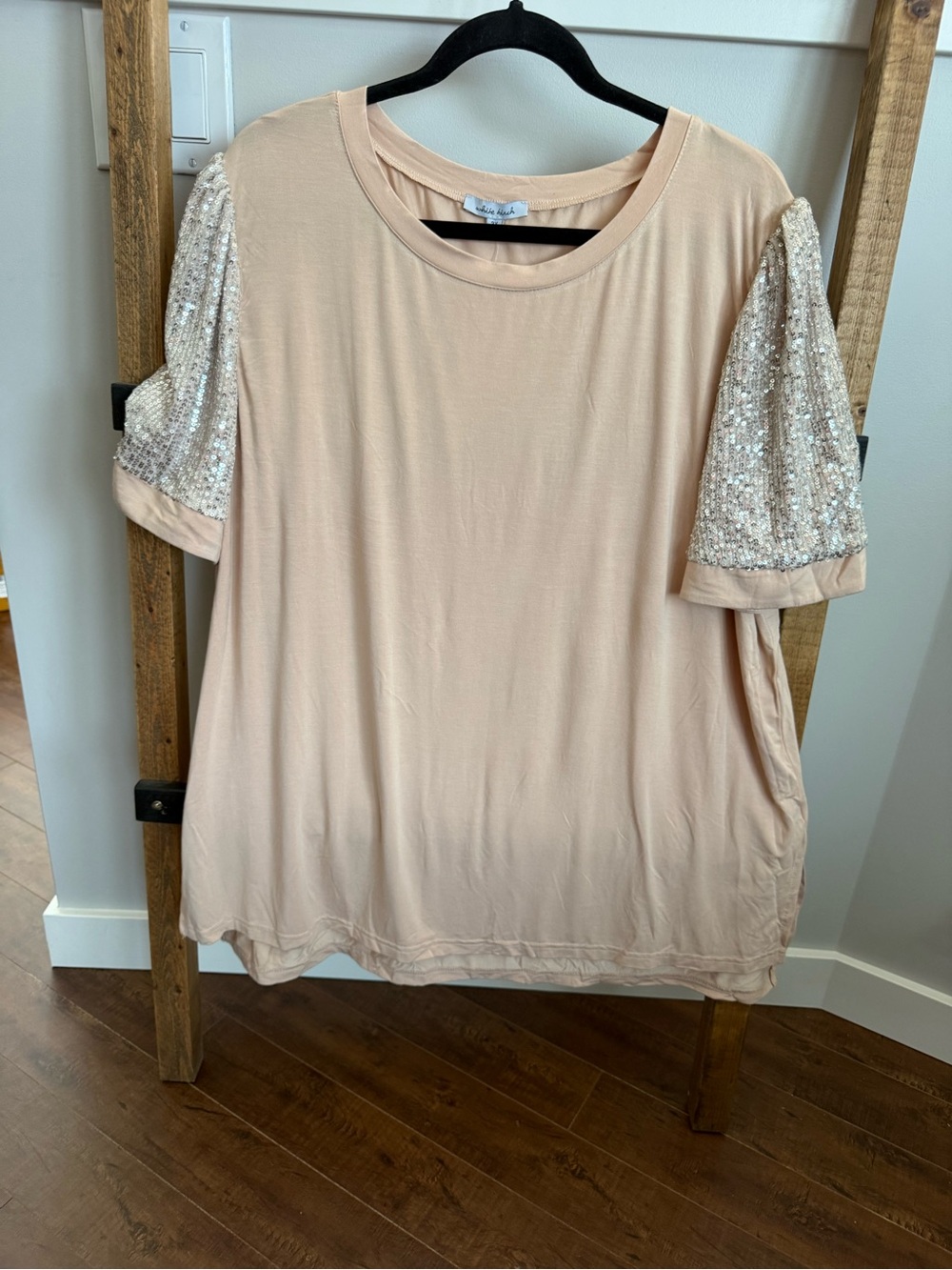 white birch Sequin Sleeve Short Sleeve Tee